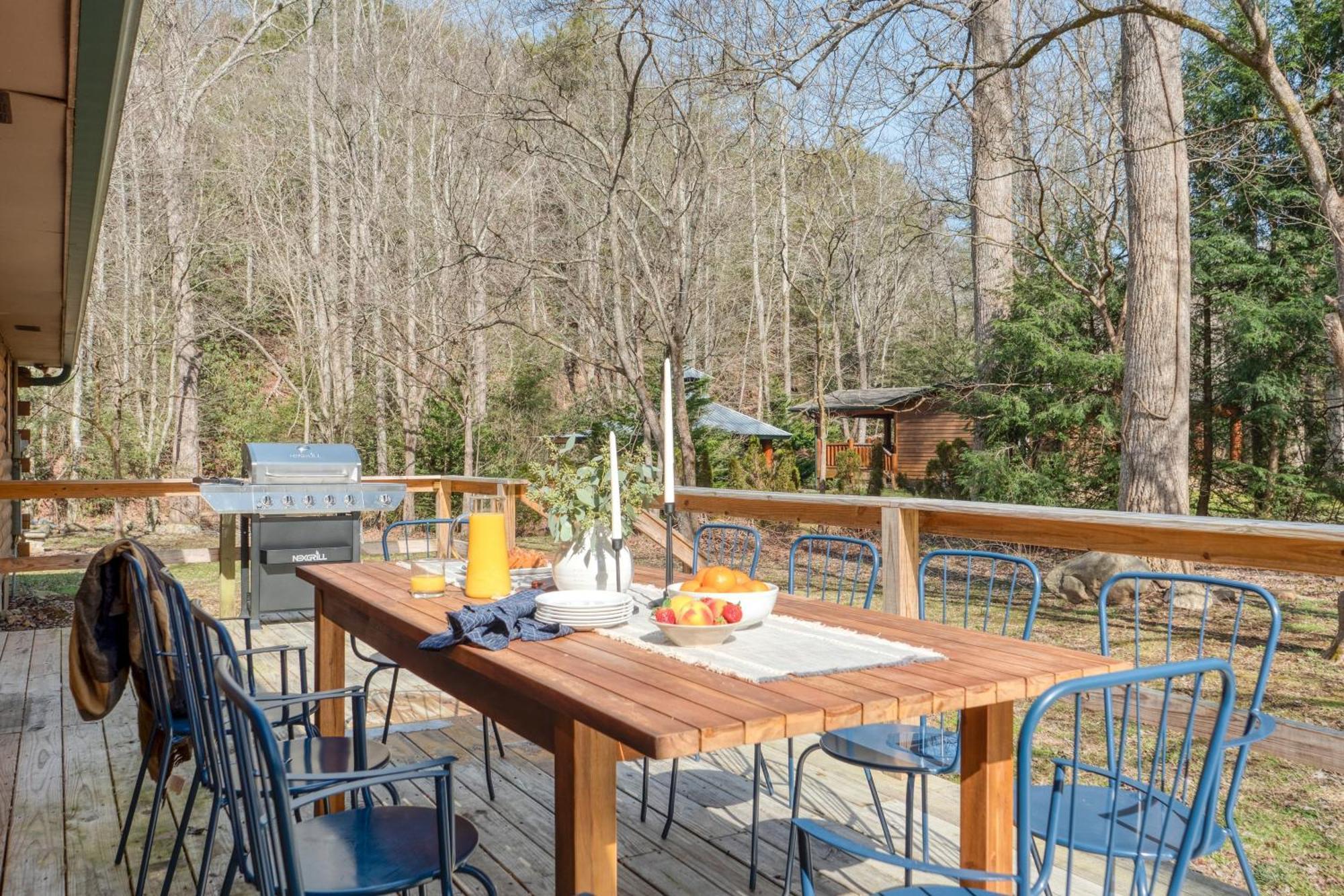 Sugar Cove By Avantstay Cabin By The River W Hot Tub Pool Table Guest House Gatlinburg Exterior photo
